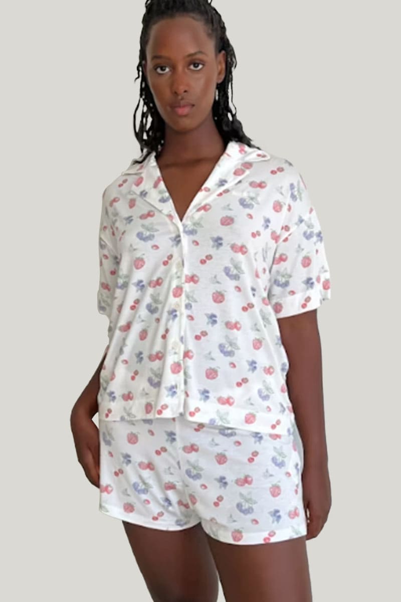 Strawberry Print Pajamas Wholesale Factory